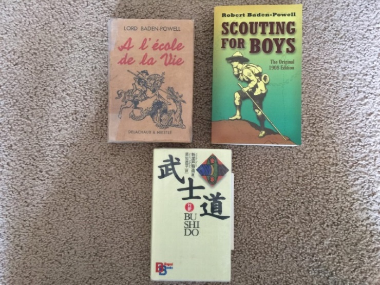 Trois livres : À l'école de la vie, Scouting for Boys & Bushido